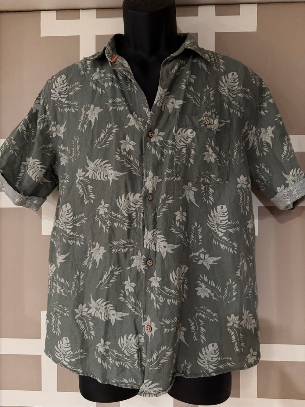 Zara Olive Green Tropical Print Button-Down Shirt
